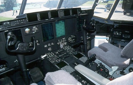 air UK Cockpit C130J F4Aviation