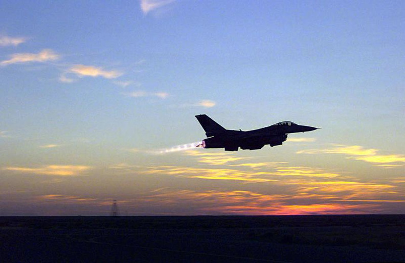 F16Takeoffbrner.jpg