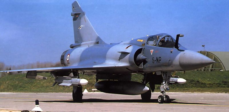 air_French_Mirage2000C_Roulage.jpg