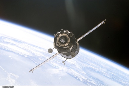 iss005e19267