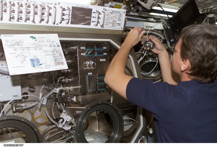 iss005e06787