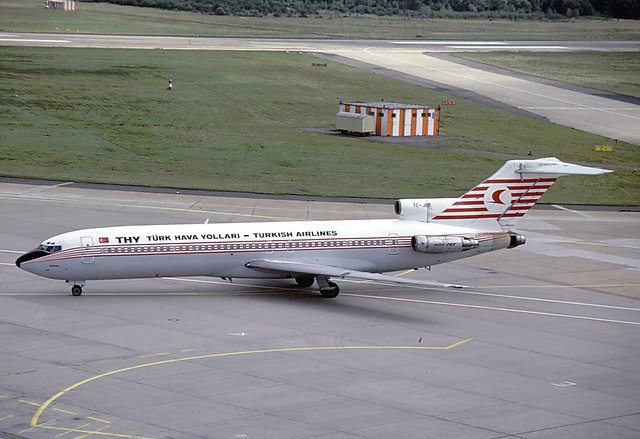 Boeing 727 2F2